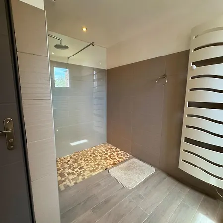 Villa Samsara, Piscine & Luxe Lecci