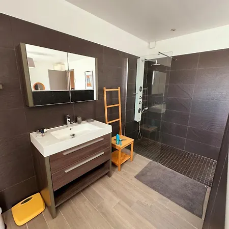 Samsara, Piscine & Luxe *