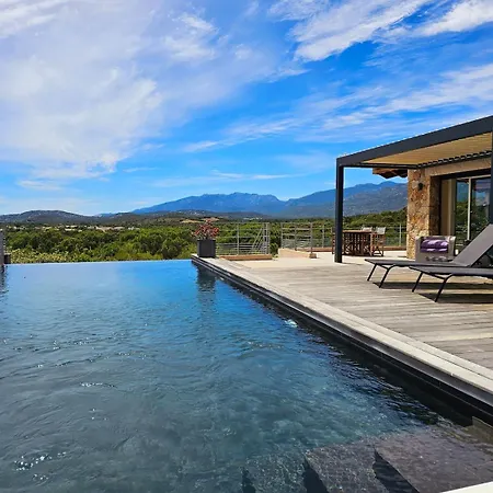 Samsara, Piscine & Luxe レクシ