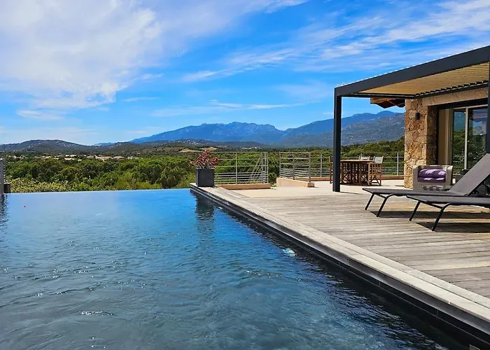 Samsara, Piscine & Luxe Lecci